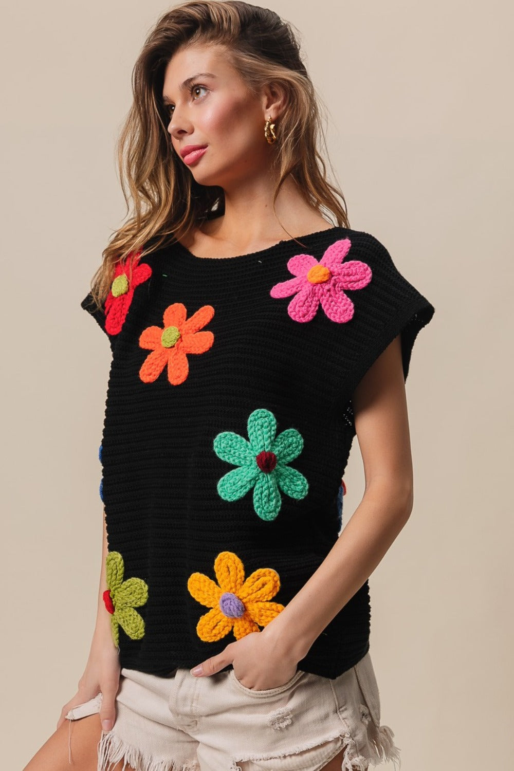 BiBi Flower Round Neck Cap Sleeve Knit Top in Black