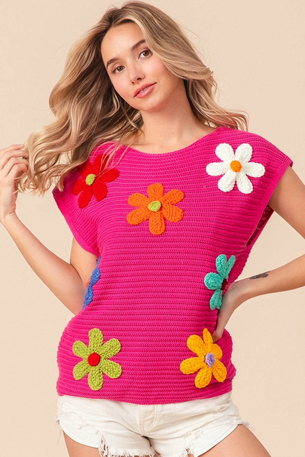 BiBi Flower Round Neck Cap Sleeve Knit Top in Fuchsia